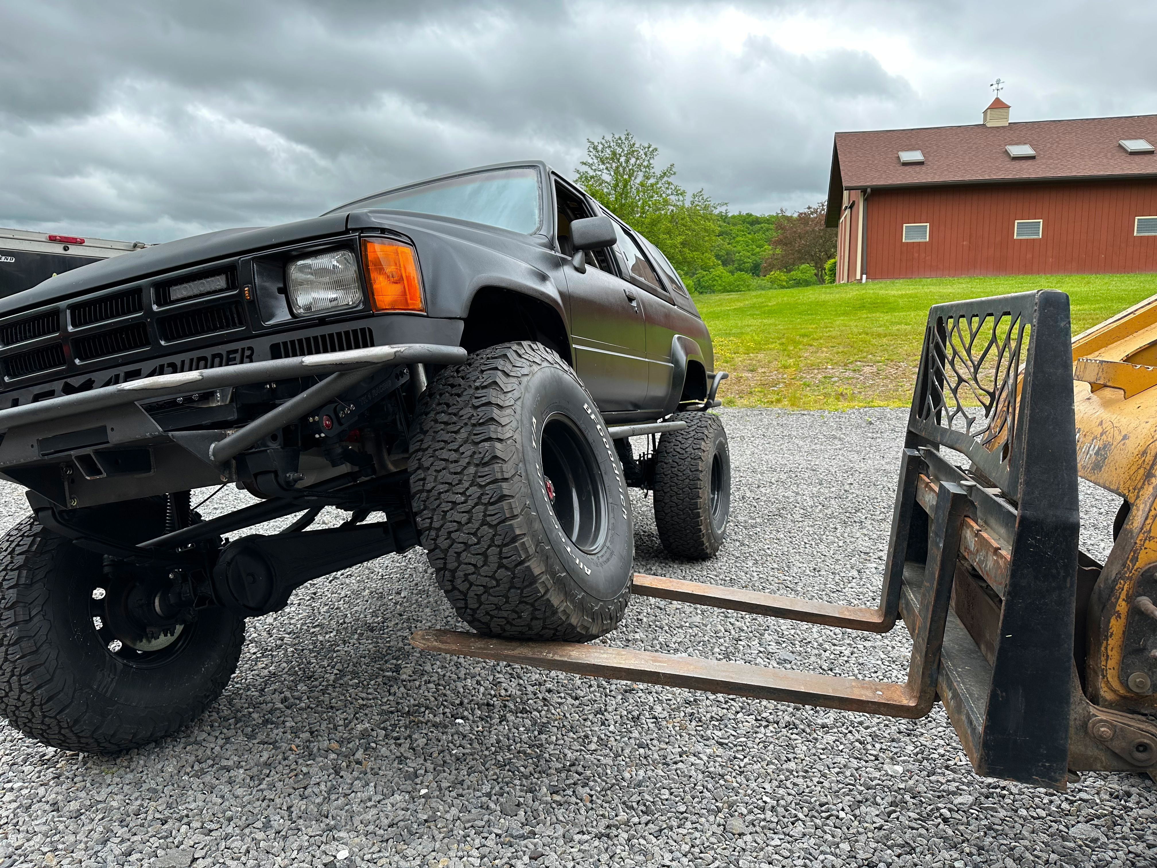 The LSX454Runner flexing again