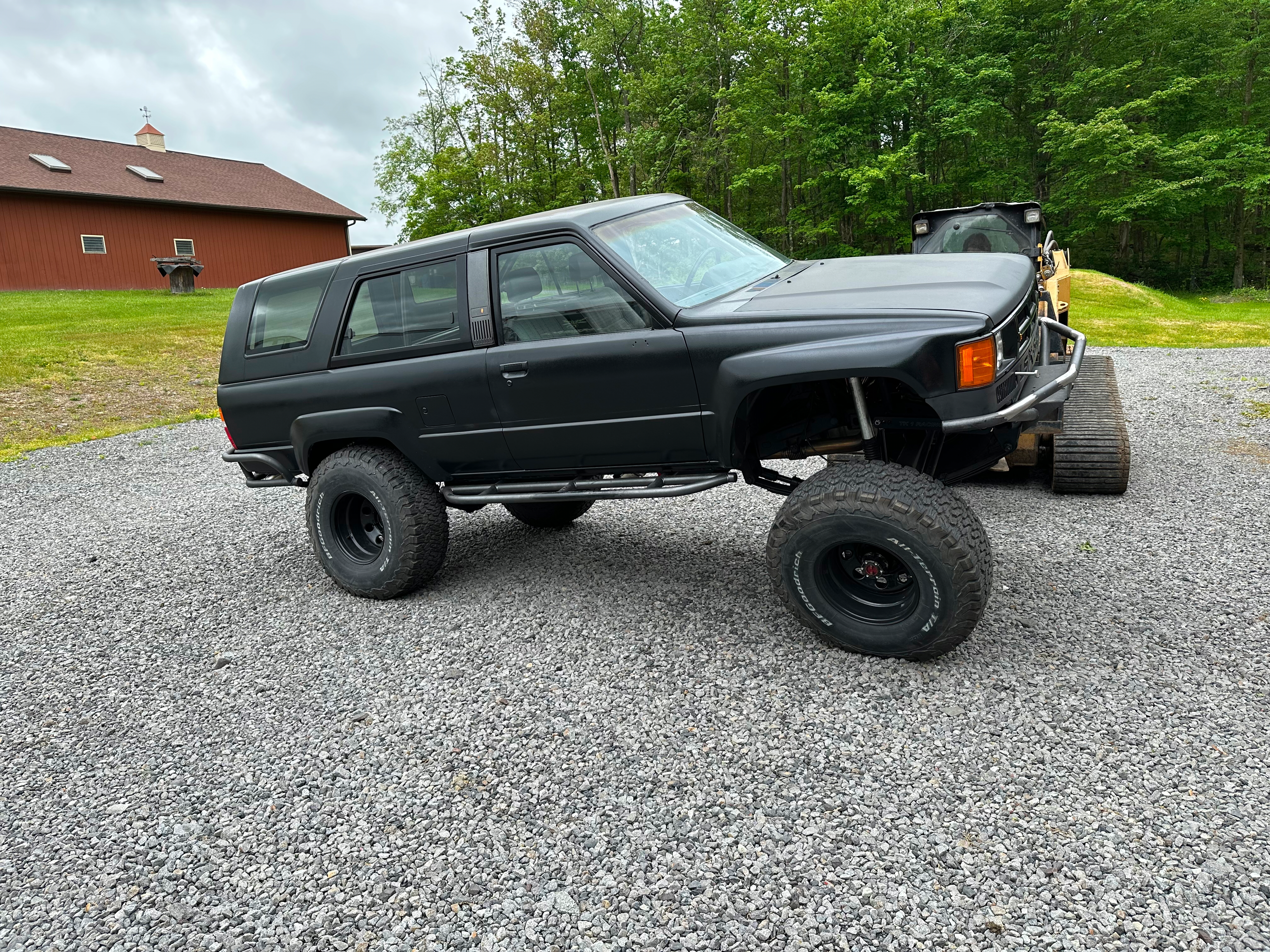 The LSX454Runner flexing again